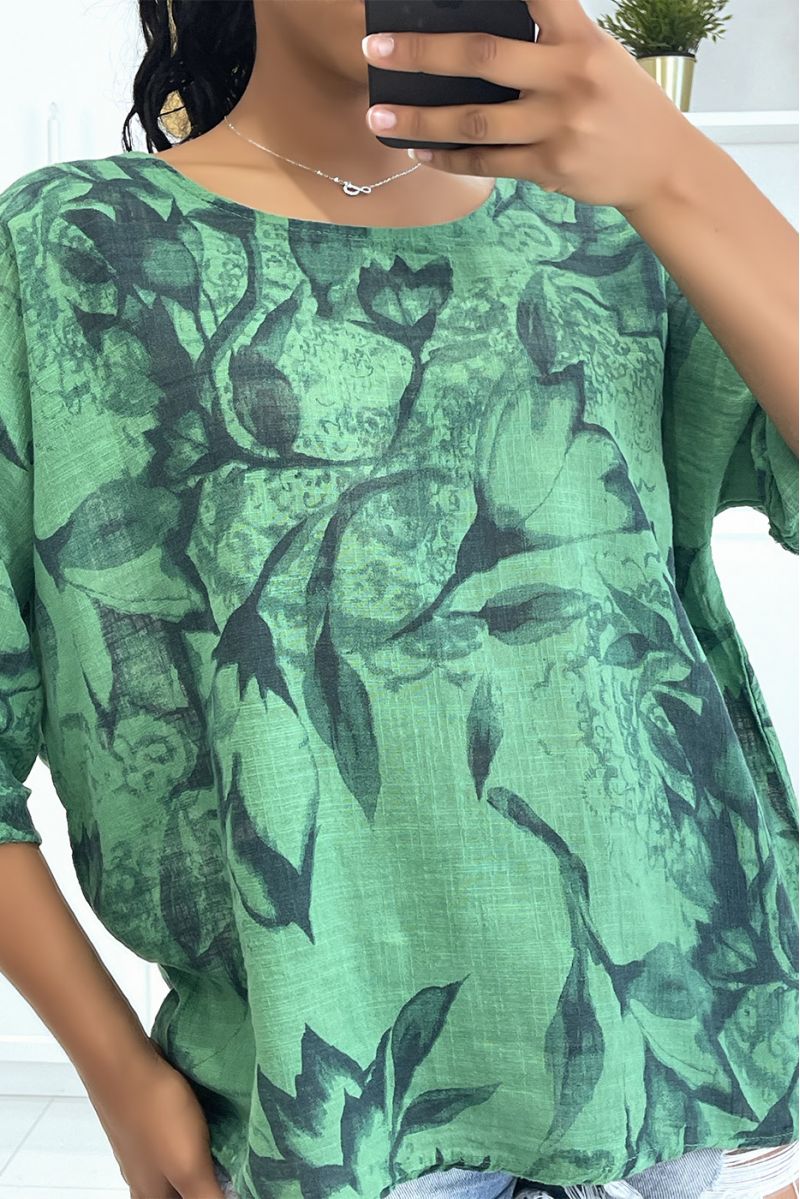 Oversized groene top van wijd en comfortabel katoen met bloemenpatroon en halflange mouwen - 2