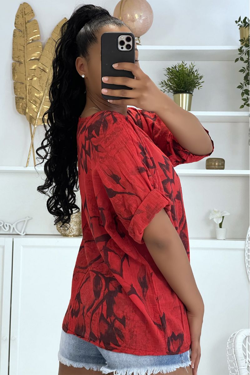 Oversized red top in wide and comfortable cotton with floral pattern and half-length sleeves - 2