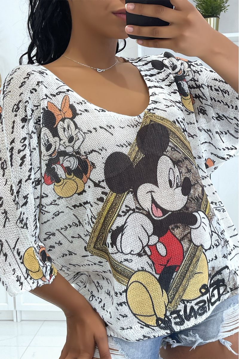 Loose gray mesh top with half-length sleeves with disney mikey and writing pattern - 4