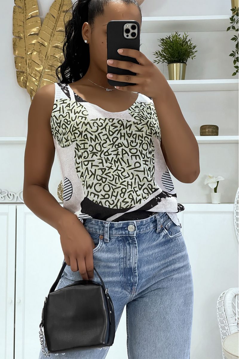 Beige gebreide tanktop met V-hals, pistache letters en zwarte tekeningen - 1