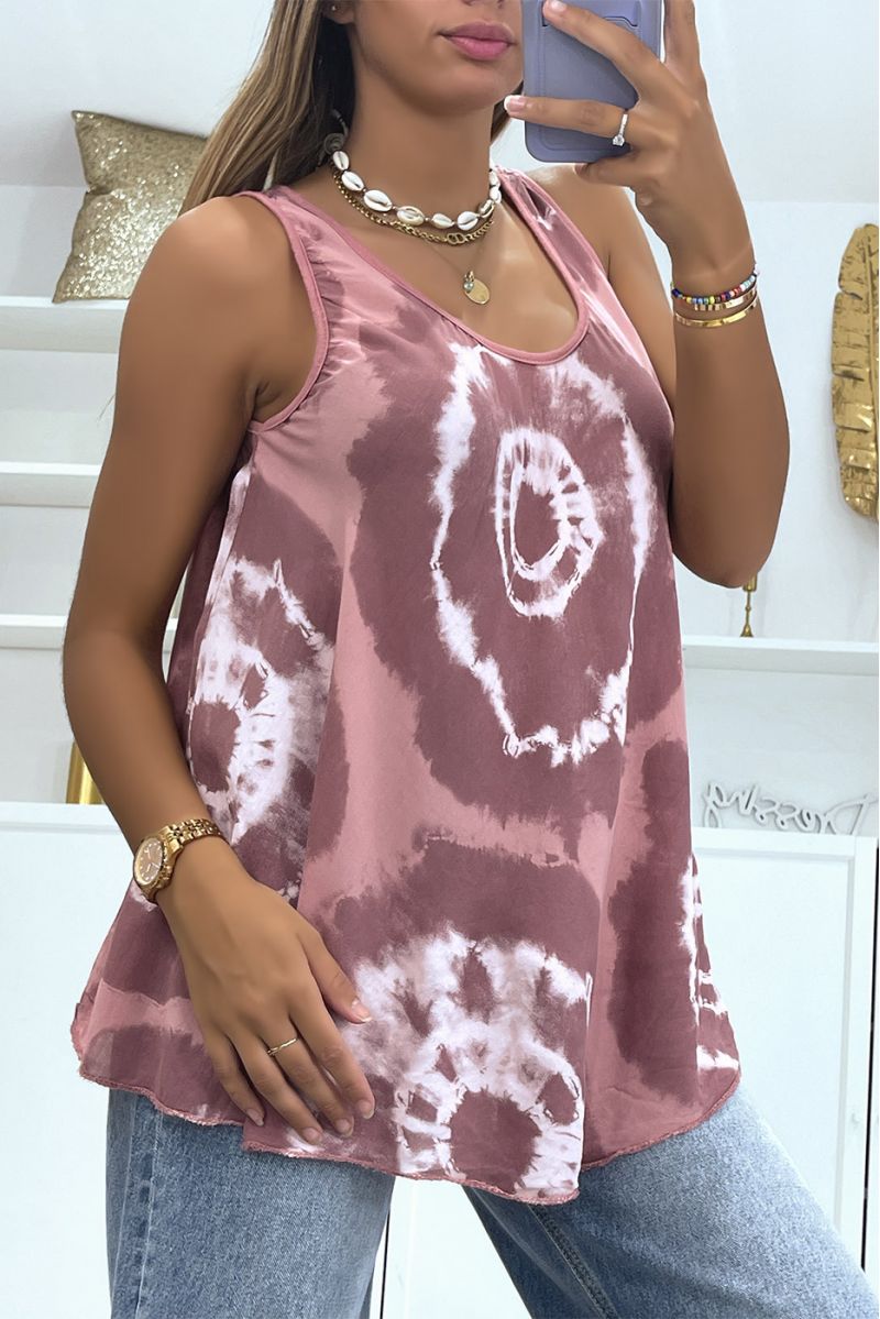 Pink tank top with original and trendy color scheme - 2