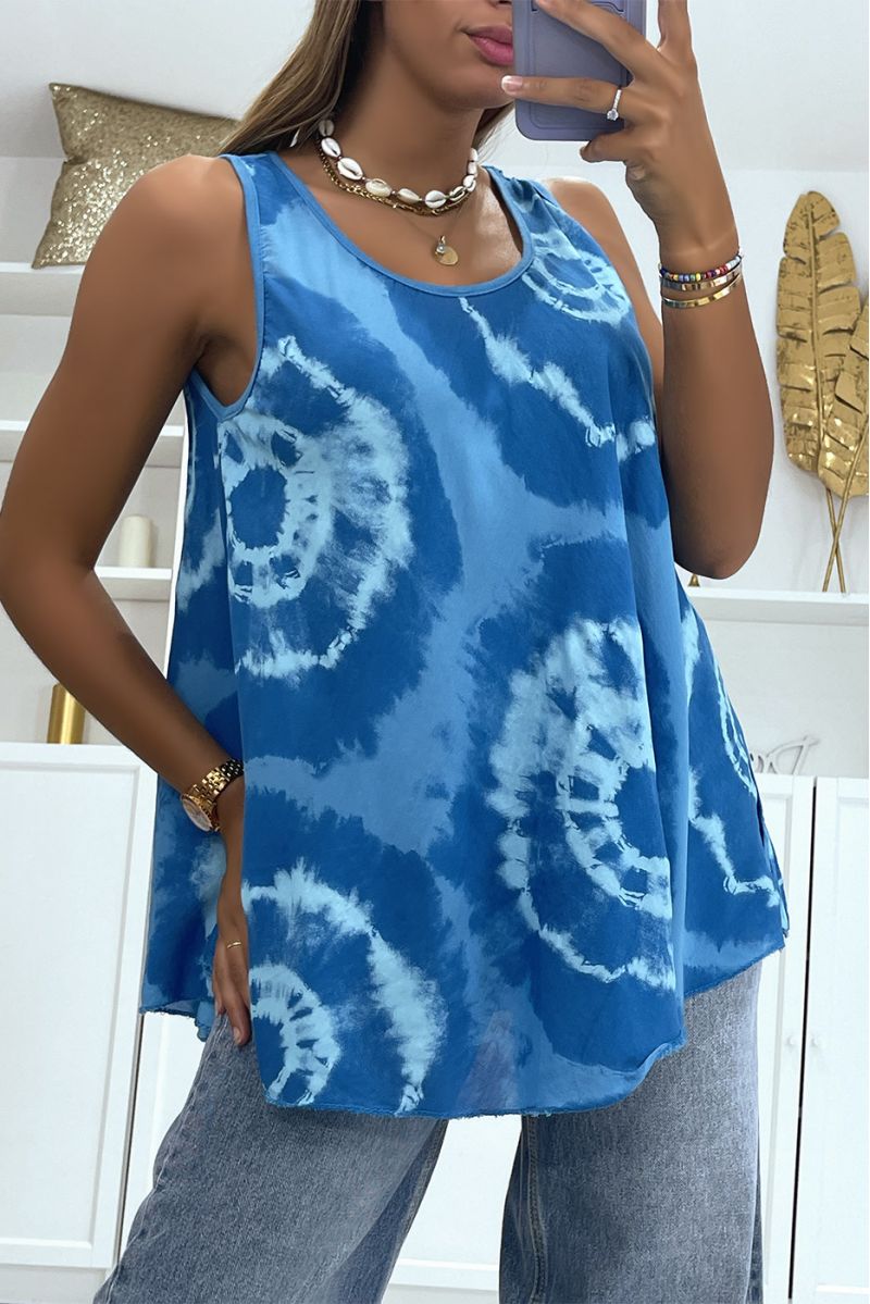 Turquoise tank top with original and trendy color scheme - 1