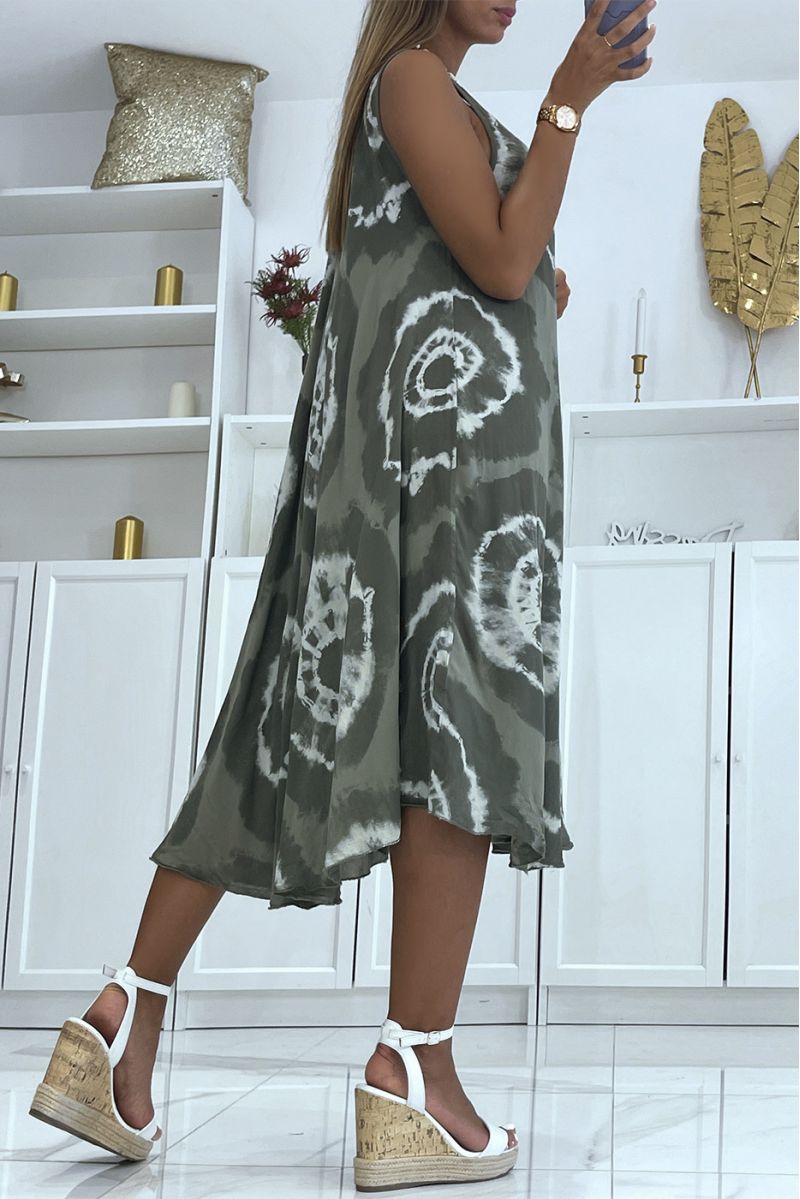Mid-length khaki beach dress with super trendy color scheme - 5