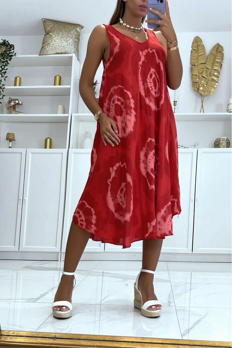 Mid-length red beach dress with super trendy color scheme - 1