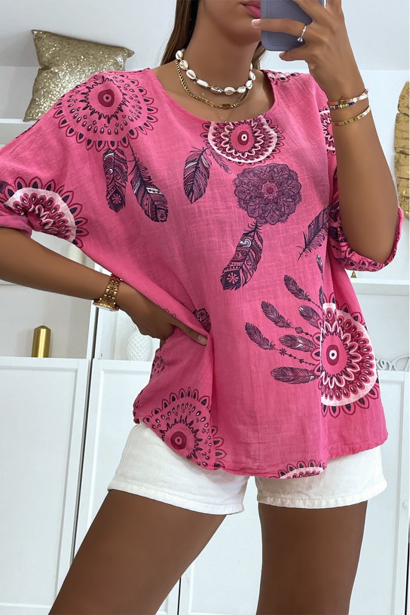 Long, loose-fitting fuchsia top with a rosette print and pretty dreamcatcher-style feathers - 2