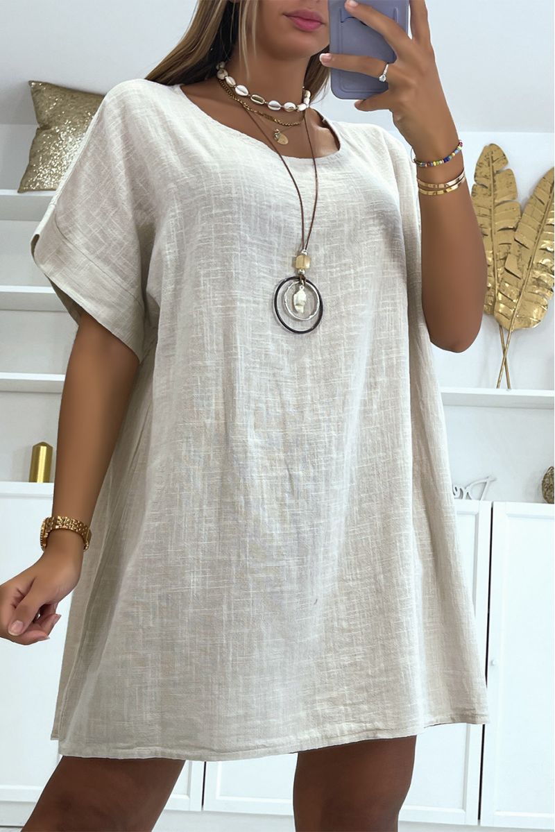 Long beige linen effect oversize top with round neck and cuffed sleeves with pretty bohemian chic style necklace - 3