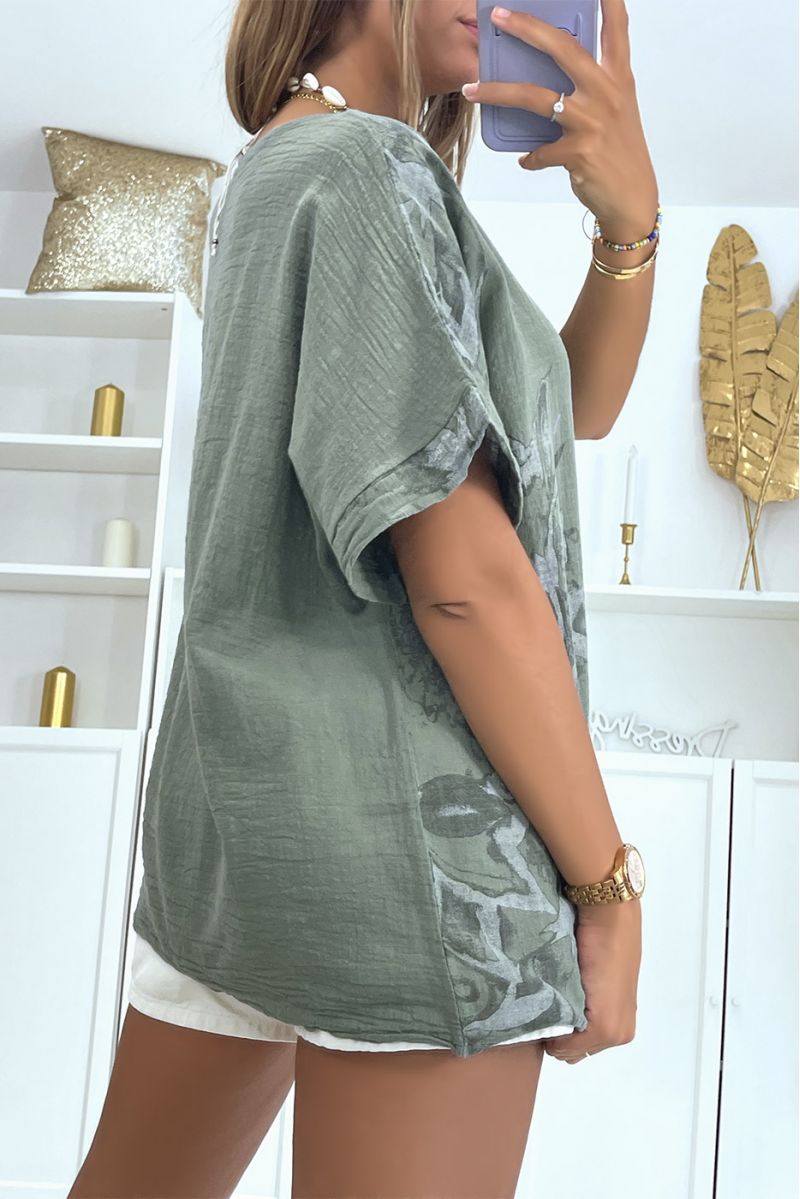 Oversized kaki top met rokerige bloemenprint met ronde hals en halflange mouwen - 3 Oversized kaki top met rokerige bloemenprint met ronde hals en halflange mouwen - 3