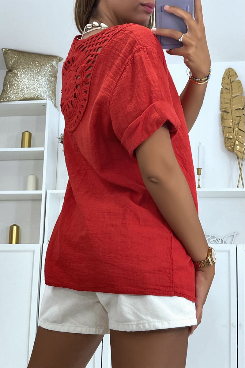 Loose red cotton top with beautiful lace on the back and round neck - 3