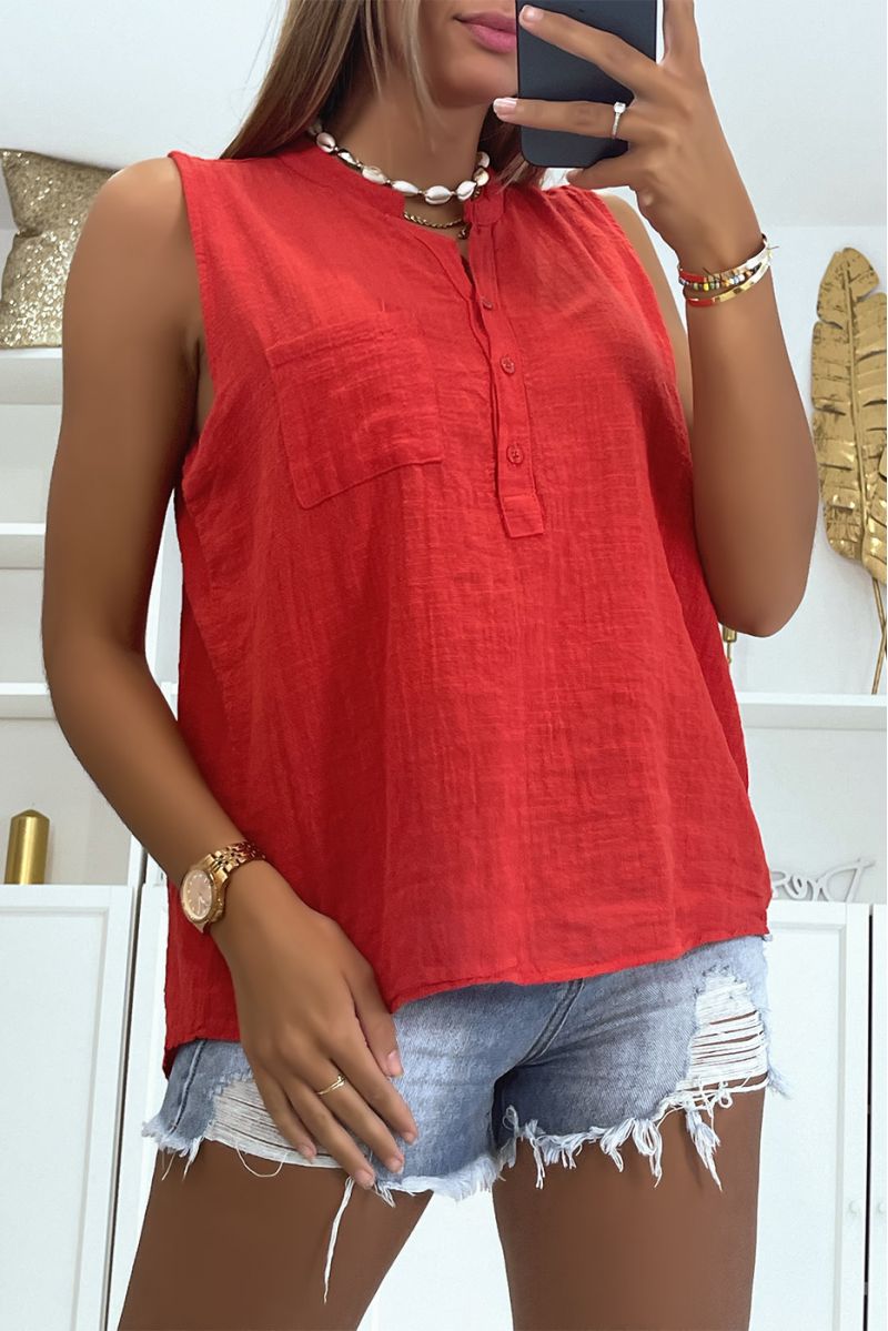 Classic and trendy solid color linen effect red tank top - 1