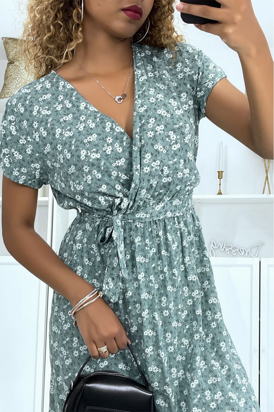 Gray floral tunic dress with V-neck and belt at the light and comfortable waist - 3