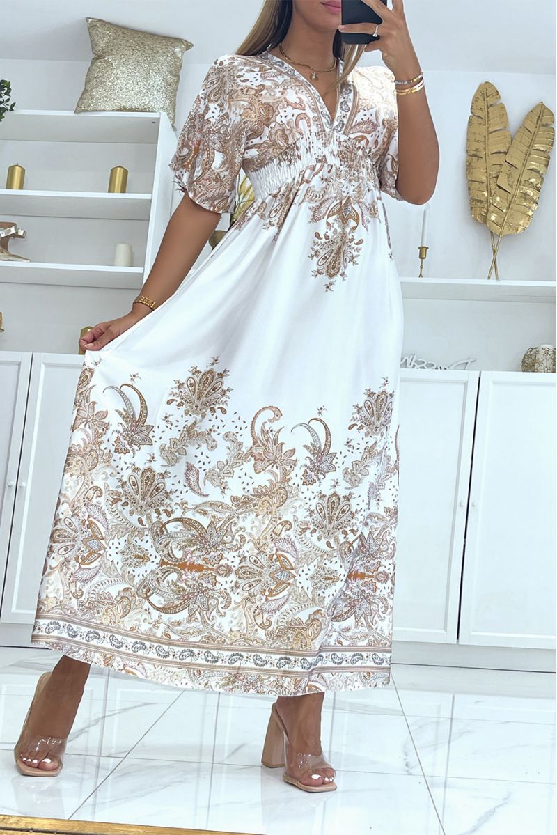 Long white satin dress with bohemian pattern and V-neck - 3