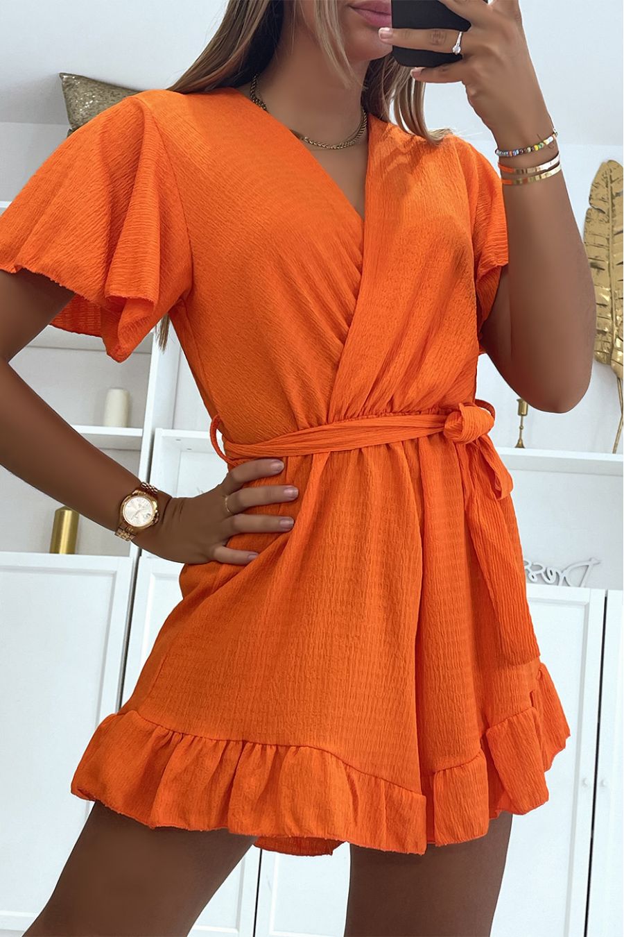 Vloeiende oranje wikkel playsuit met ruche - 2