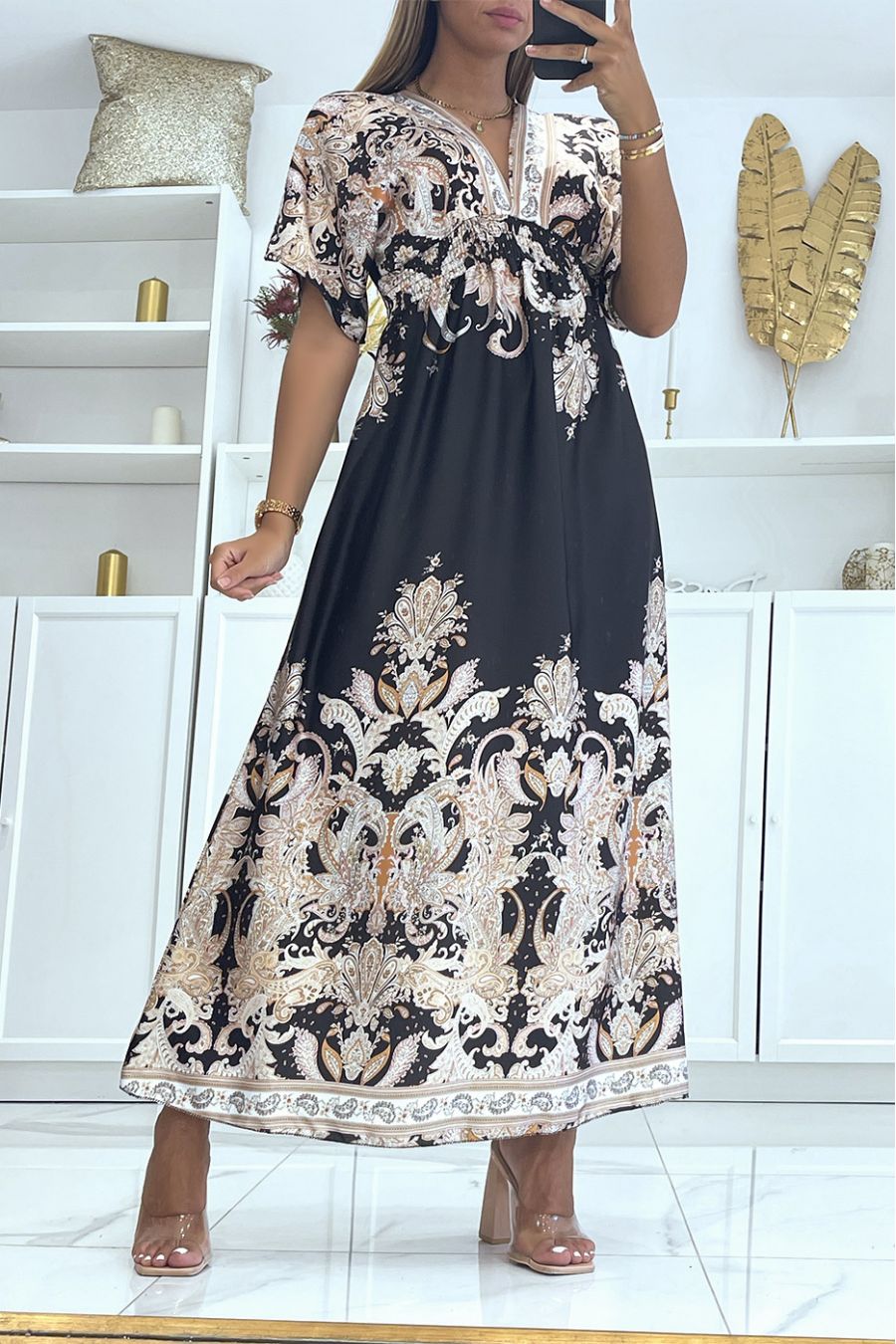 Long black satin dress with bohemian pattern and V-neck - 2