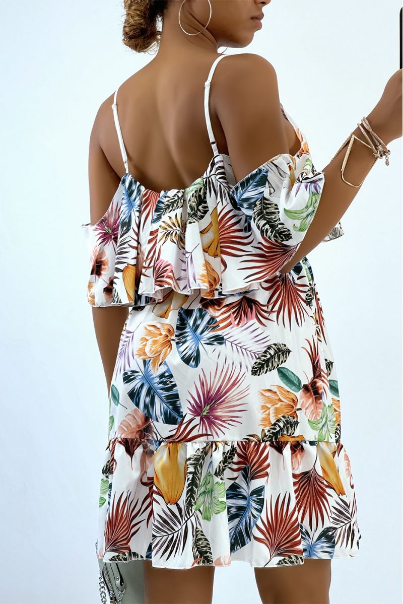 Flowing white dress with dropped shoulders and tropical print   - 3