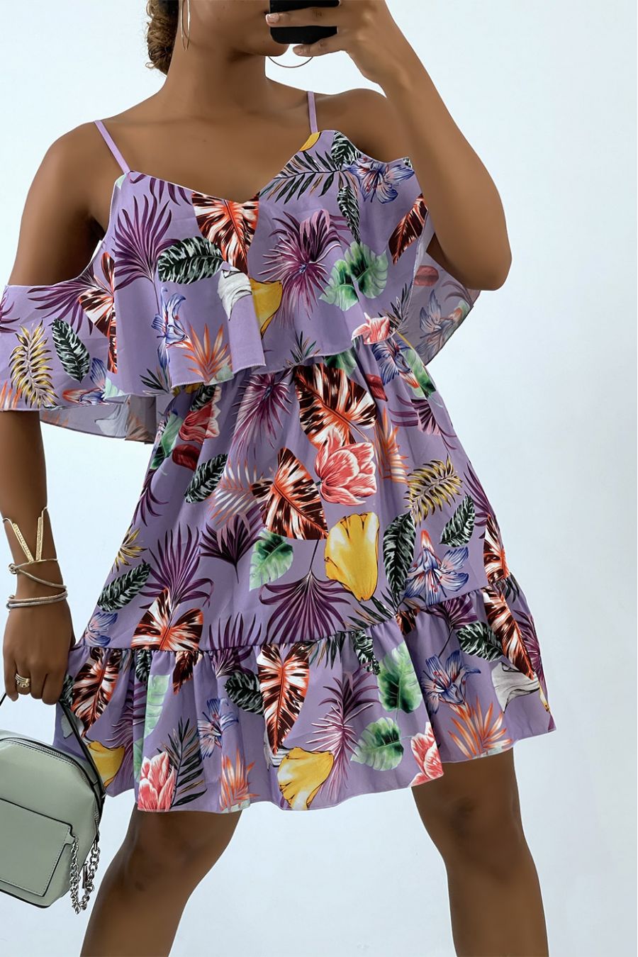 Robe fluide lila à épaules tombantes et imprimé tropical   - 3