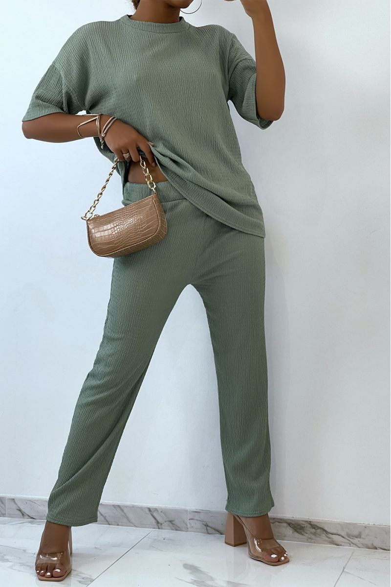 Light and comfortable water green set with round neck Tshirt and wide pants   - 3