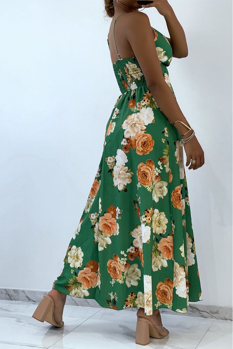 Lange groene jurk met bloemen en driehoekige halslijn  - 4