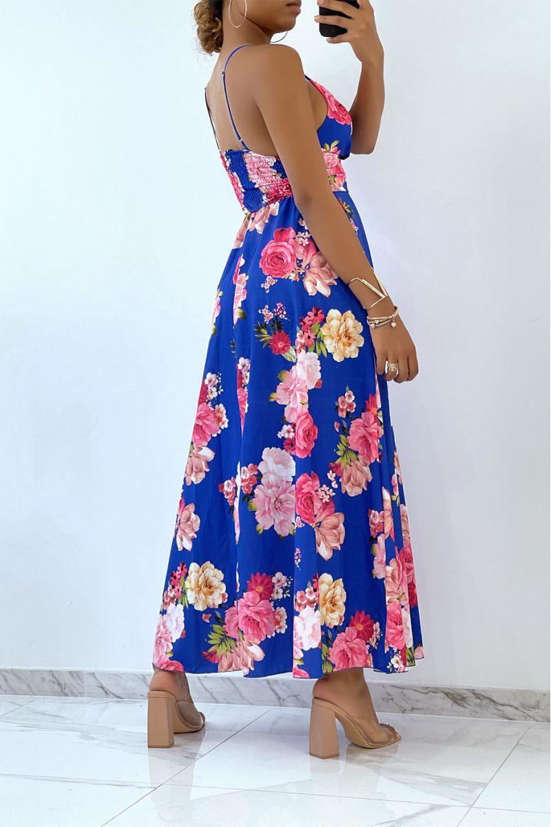 Royal long dress with flowers and triangle neckline  - 4