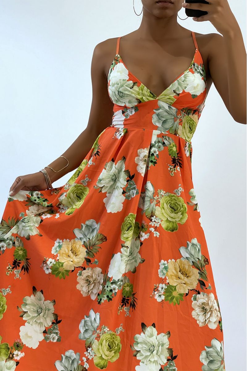 Oranje lange jurk met bloemen en driehoekige halslijn  - 2