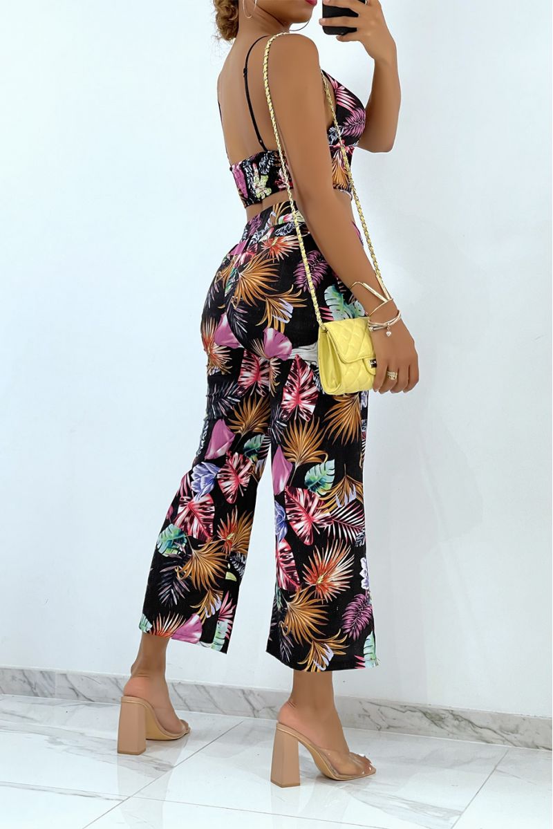 Fluid black set with foliage print crop top with V-neck bustier and thin straps and cropped trousers - 2