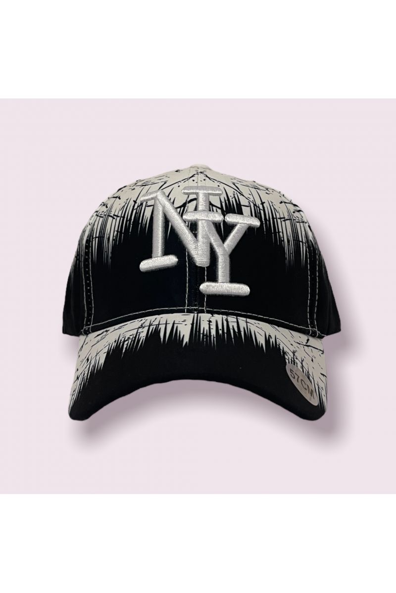Black and white New York cap with small hyper original paint spots - 3