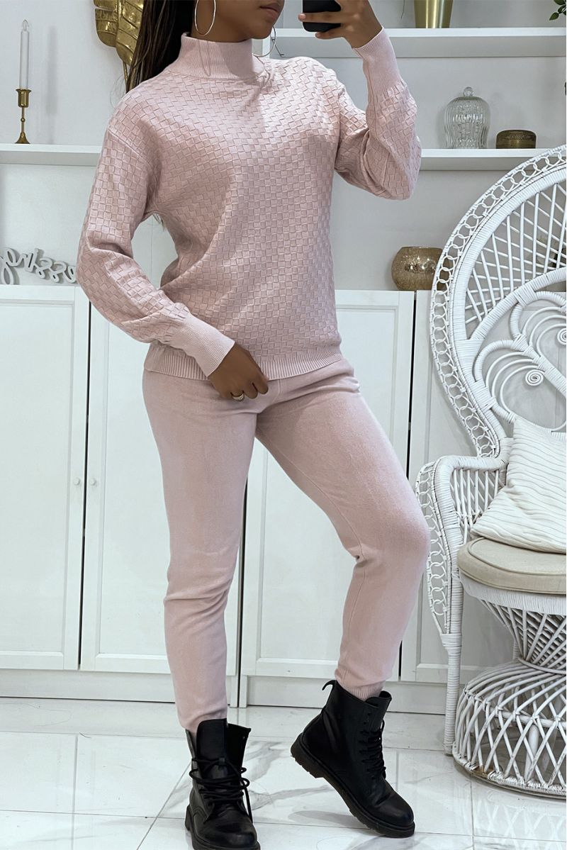 3-piece winter set in pink down jacket and ribbed joggers  Casual chic and cocooning style - 1