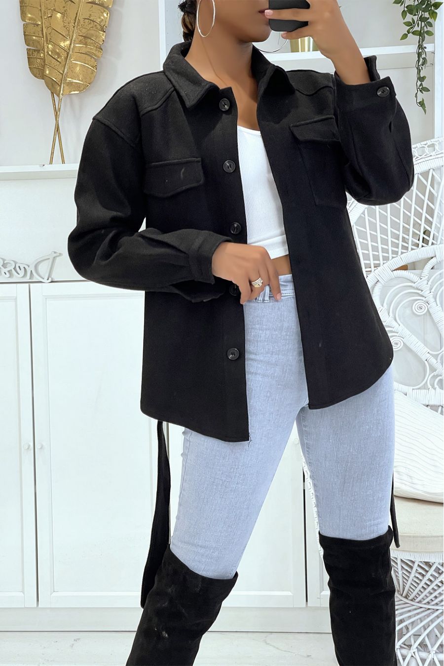 Soft mid-length black jacket with buttons and belt at the waist very chic and trendy - 4