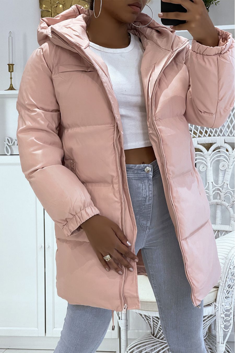 Matroze driekwart donsjack met zakken en warme en trendy dikke capuchon - 1
