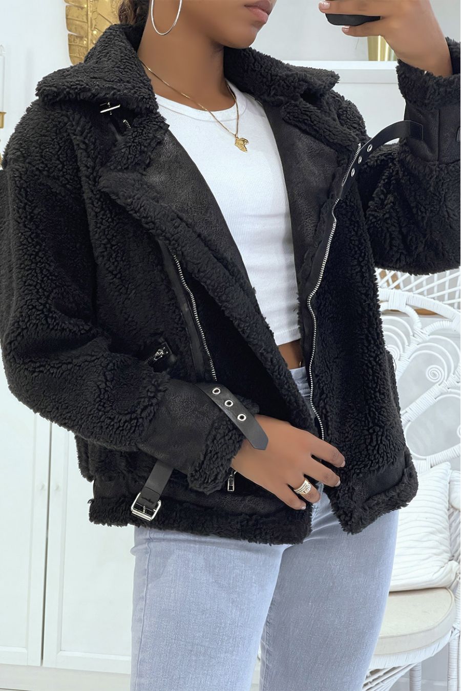 Zwarte jassen met revers met fleece-effect, hoge kraag en banden met leereffect - 2