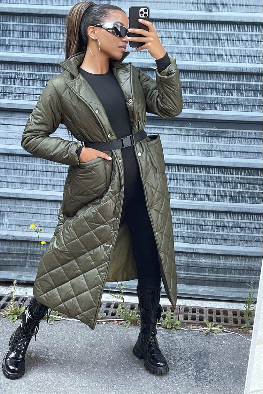Long quilted down jacket in khaki - 2