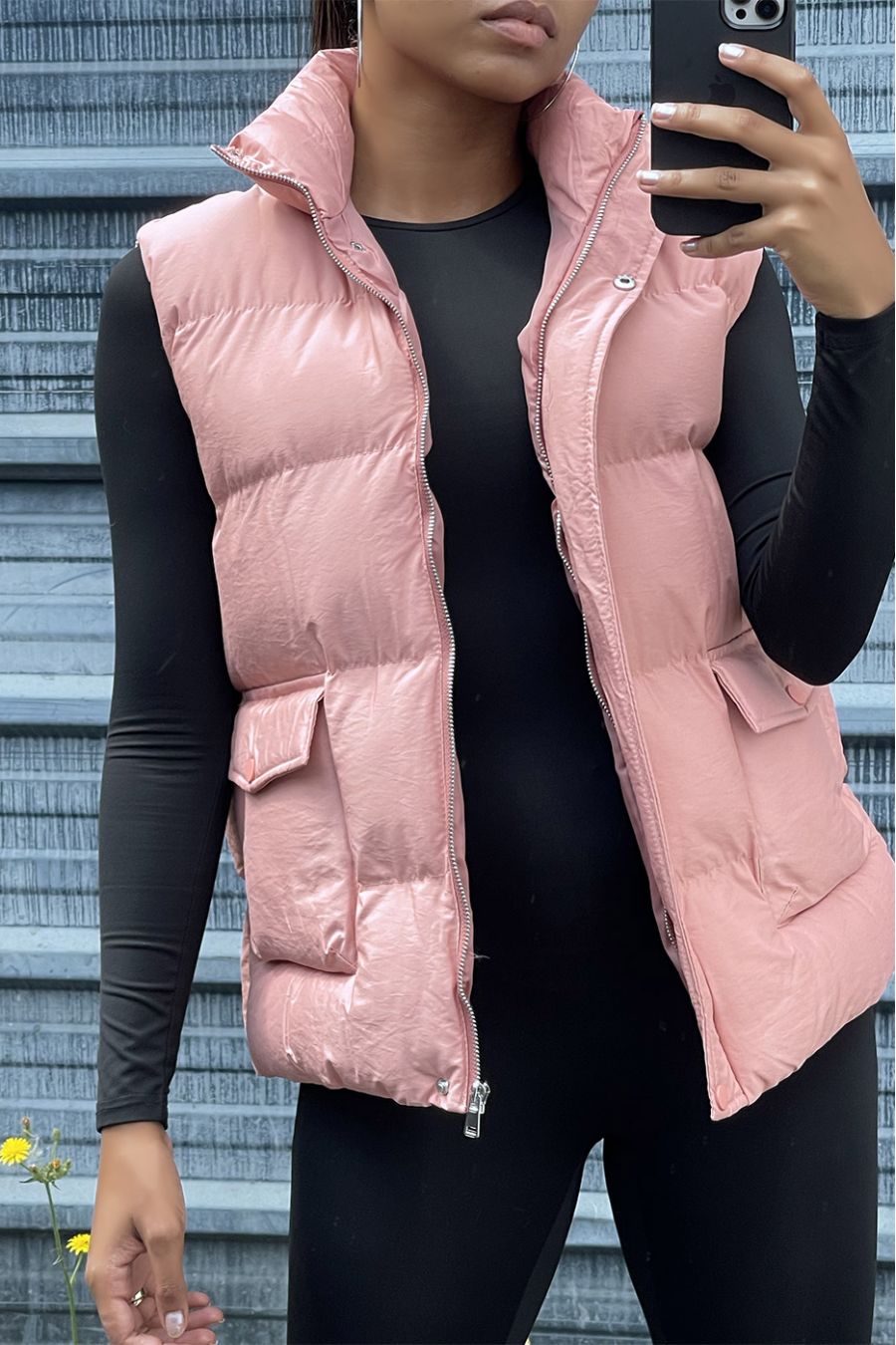 Pink sleeveless puffer jacket - 4