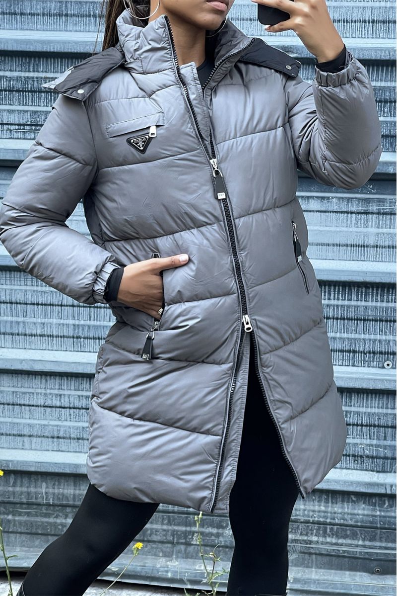 Long gray down jacket with bag and detachable hood - 3