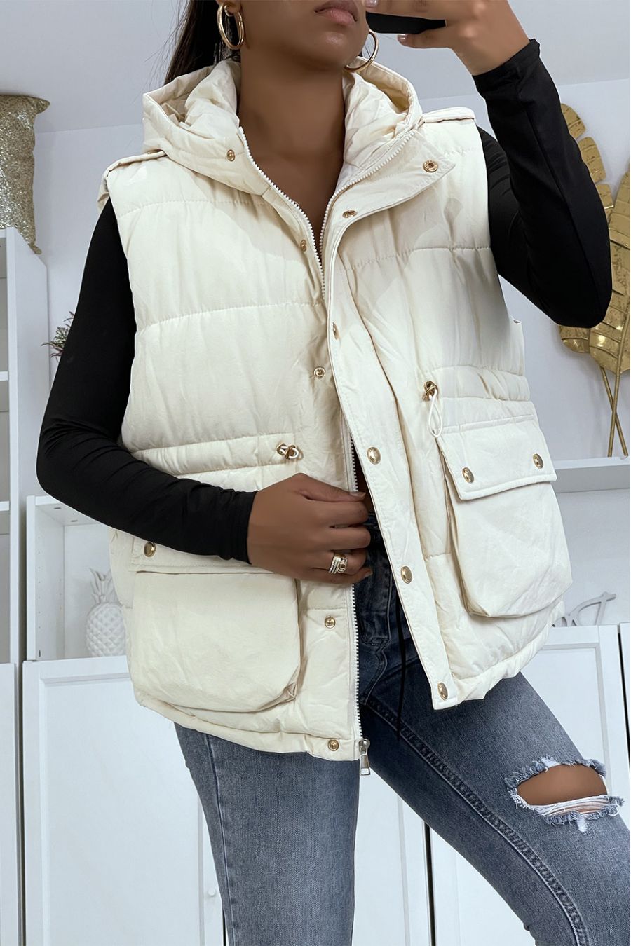 Beige sleeveless down jacket with hood and adjustable waist - 4