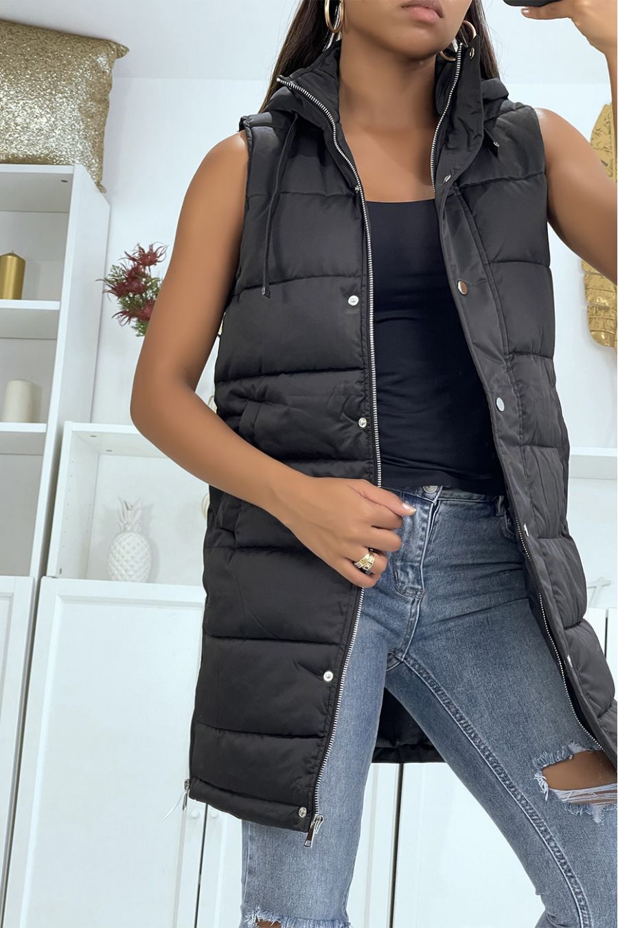 Long black sleeveless down jacket with detachable hood - 2