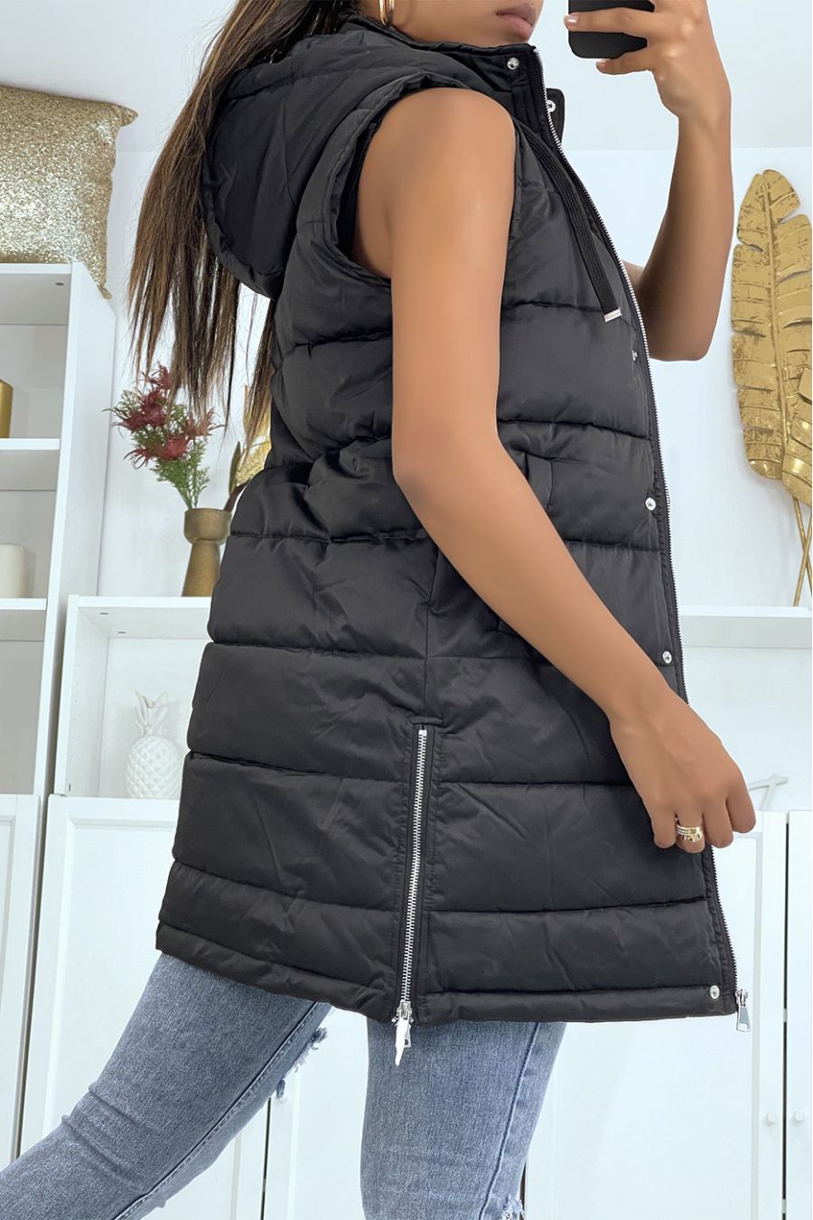 Long black sleeveless down jacket with detachable hood - 3