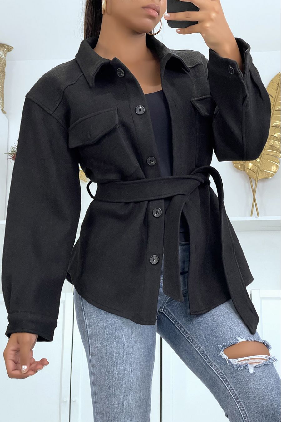 OnOO very thick black shirt with a belt - 1