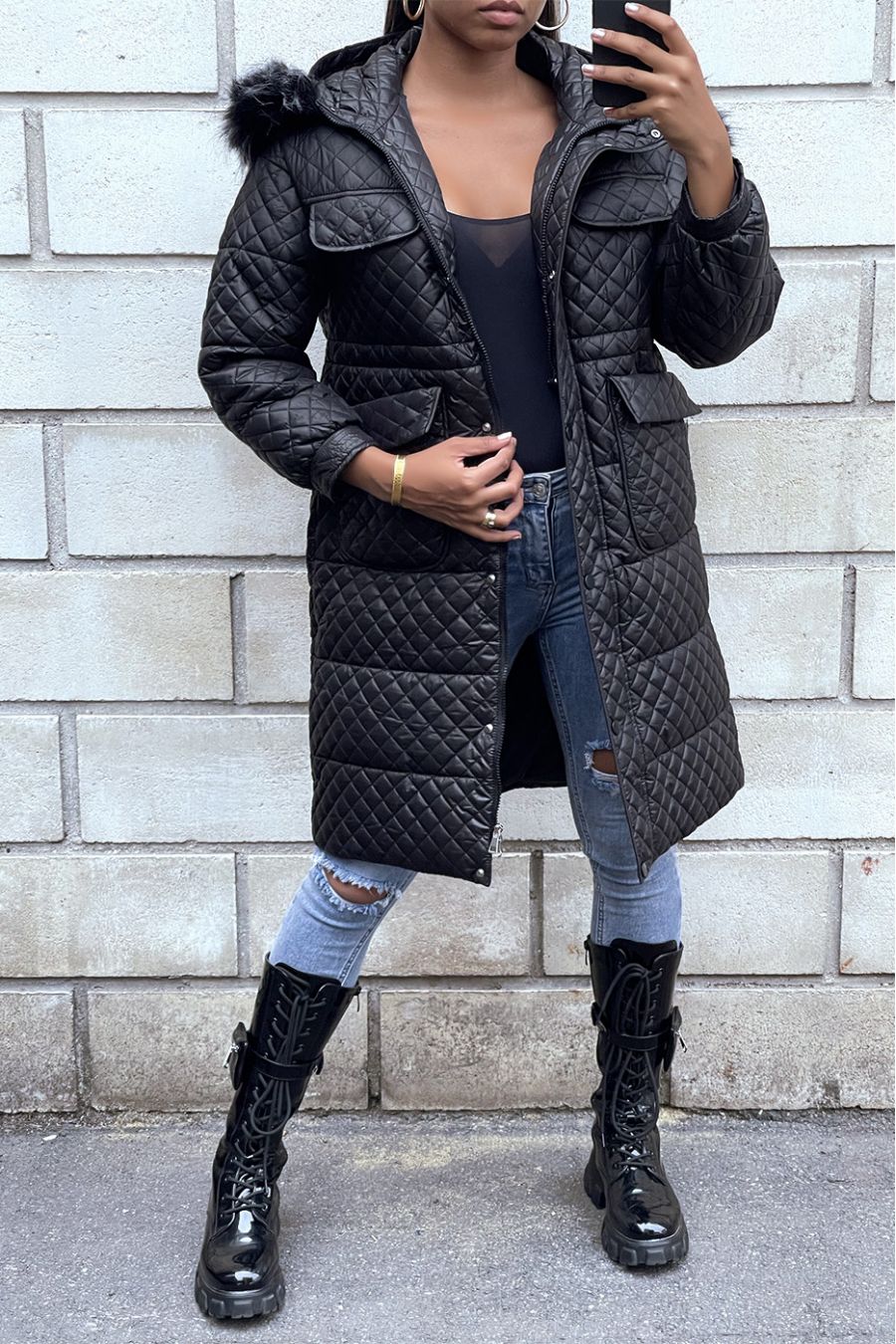 Long black quilted down jacket with hood and pockets - 2