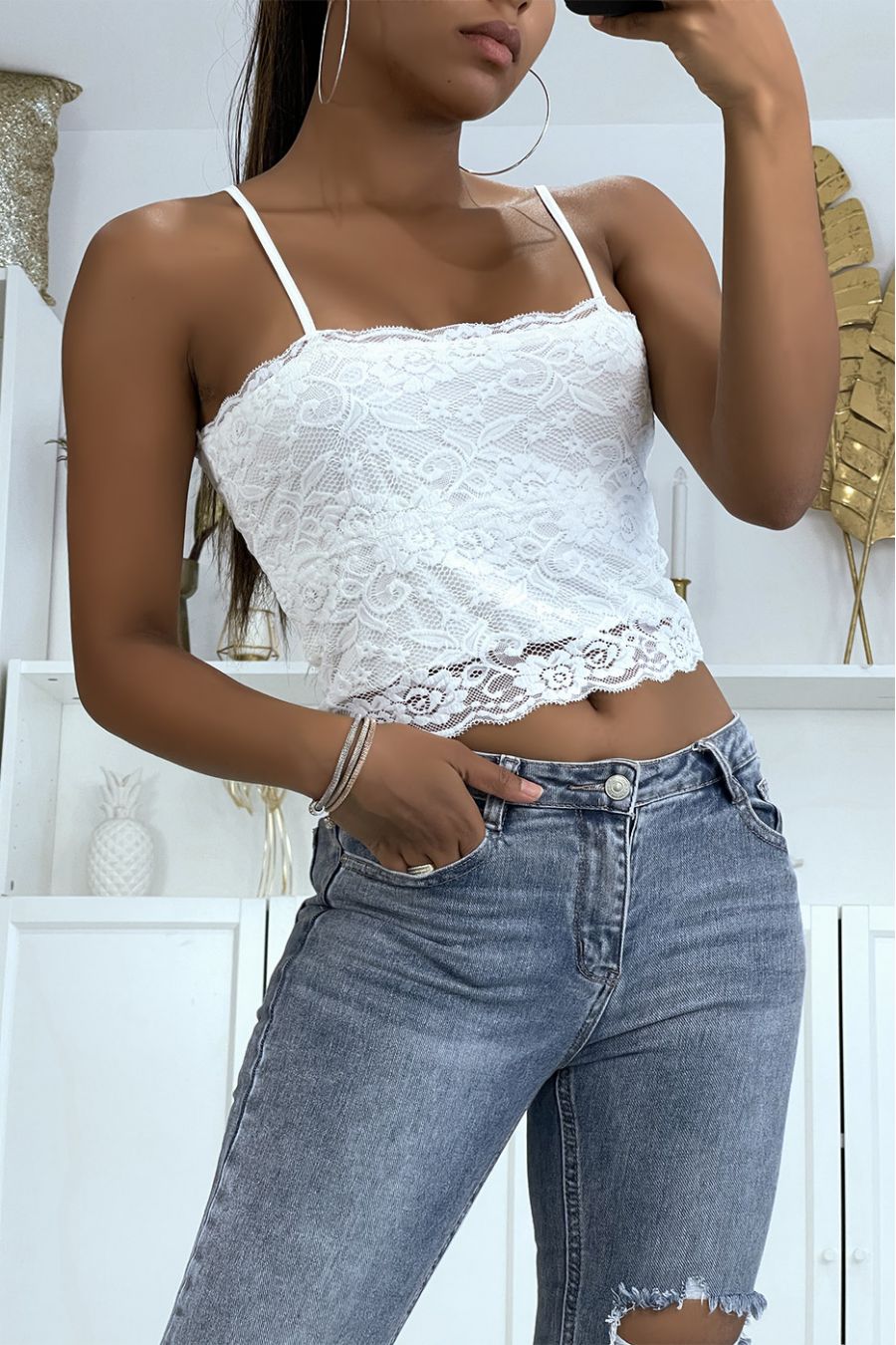 White lined lace tank top with removable strap