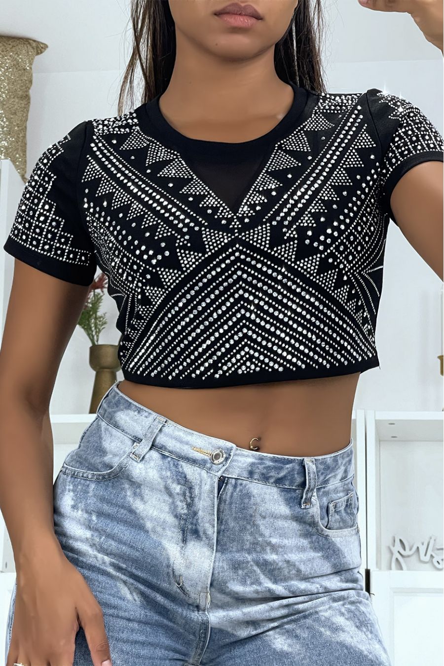 Zwart cropped T-shirt met korte mouwen met strass-steentjes, ronde hals - 3