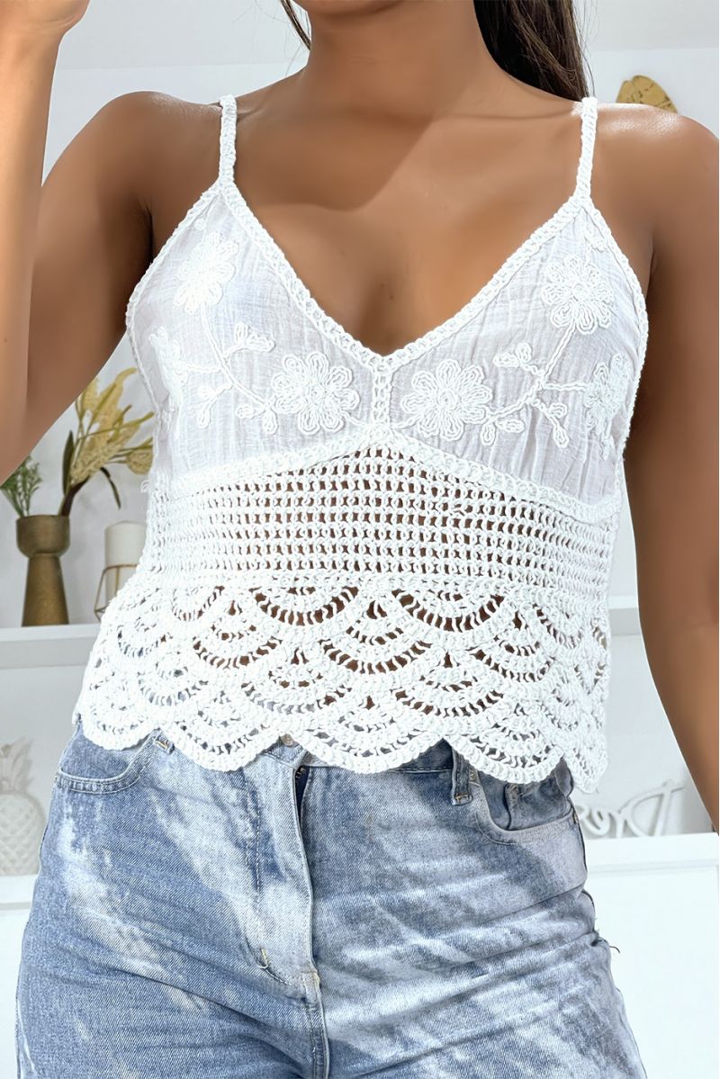 White cotton tank top with pretty embroidered lace pattern - 3