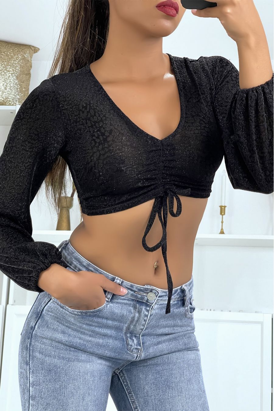 Long-sleeved black crop top with sequined leopard pattern - 2