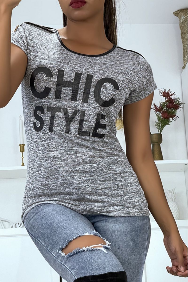 Gray t-shirt with details, faux leather and writing - 2