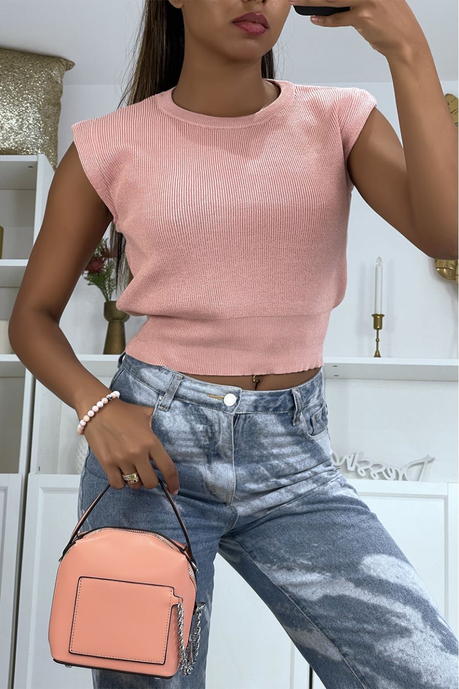 Pink round neck sleeveless cropped sweater - 1