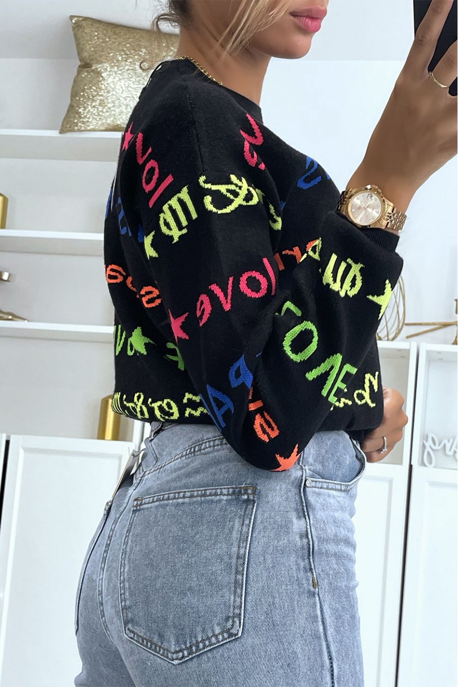 Short black sweater with PARIS LOVE lettering - 4