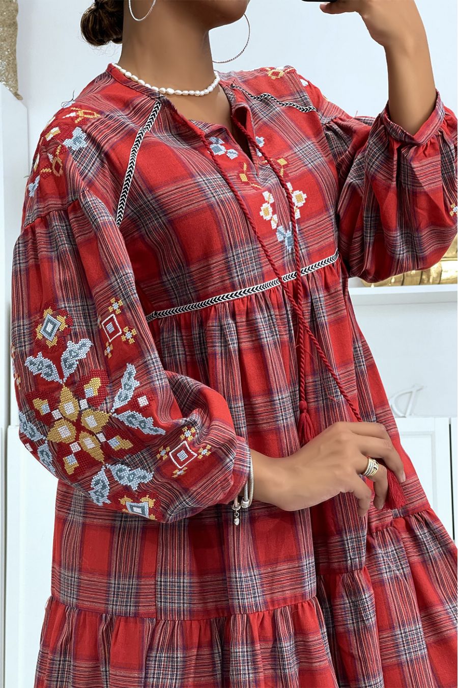 Red tartan dress with embroidery - 6