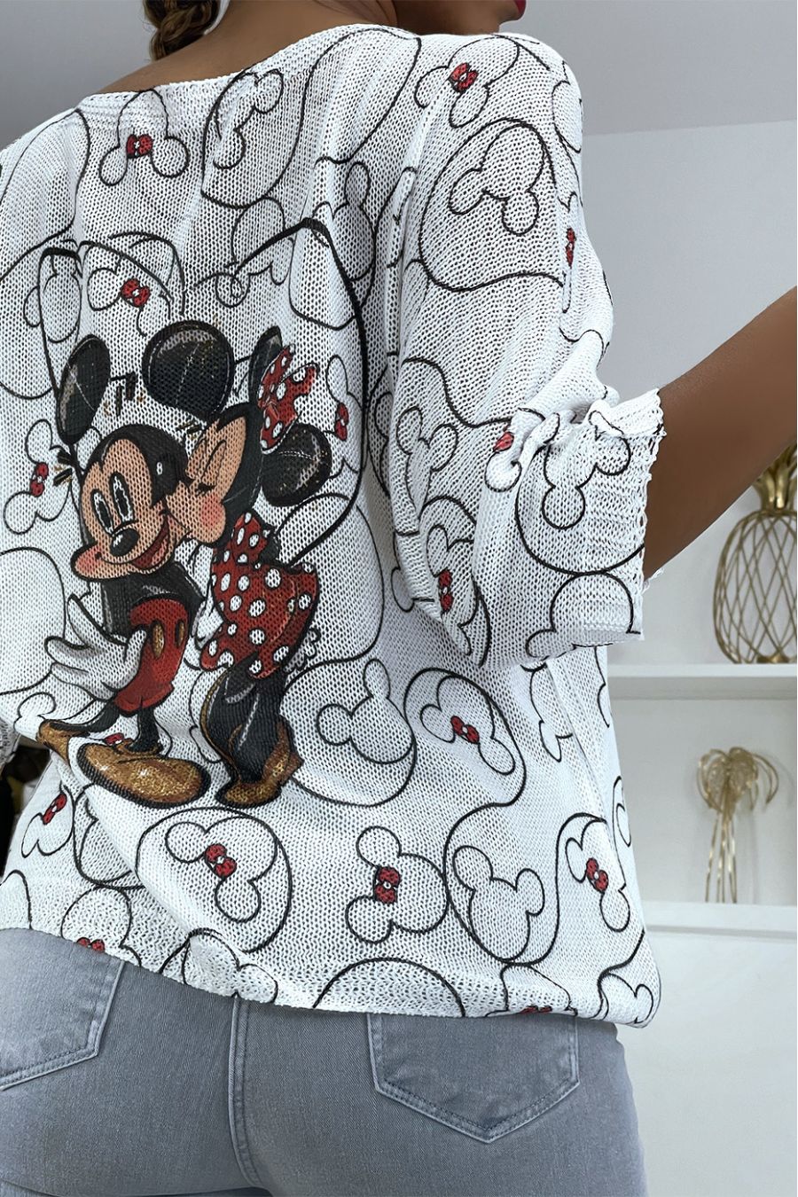 Light white pullover with Mickey and Minnie print - 4