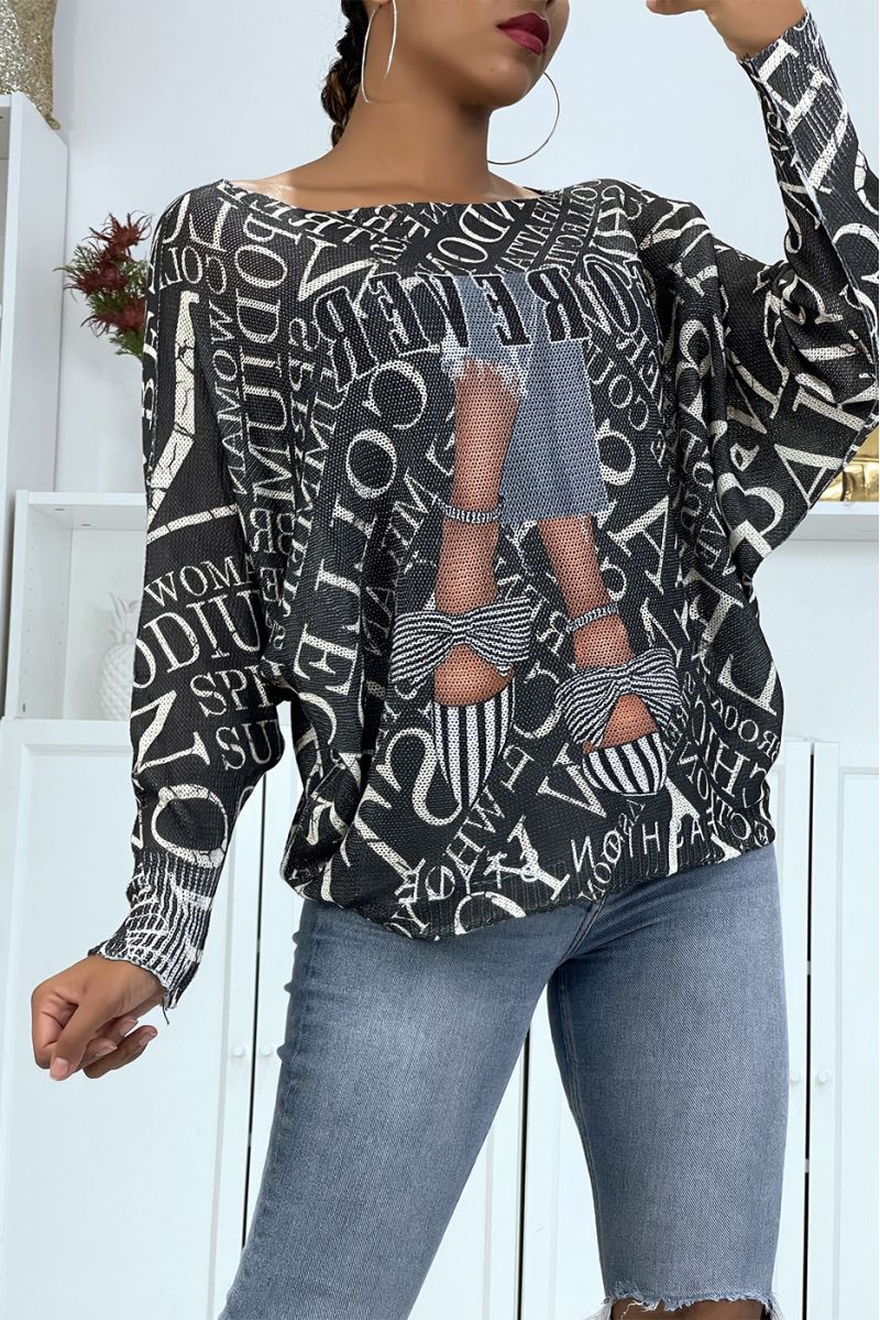 Lichte oversized zwarte trui met modetijdschriftprint  - 2