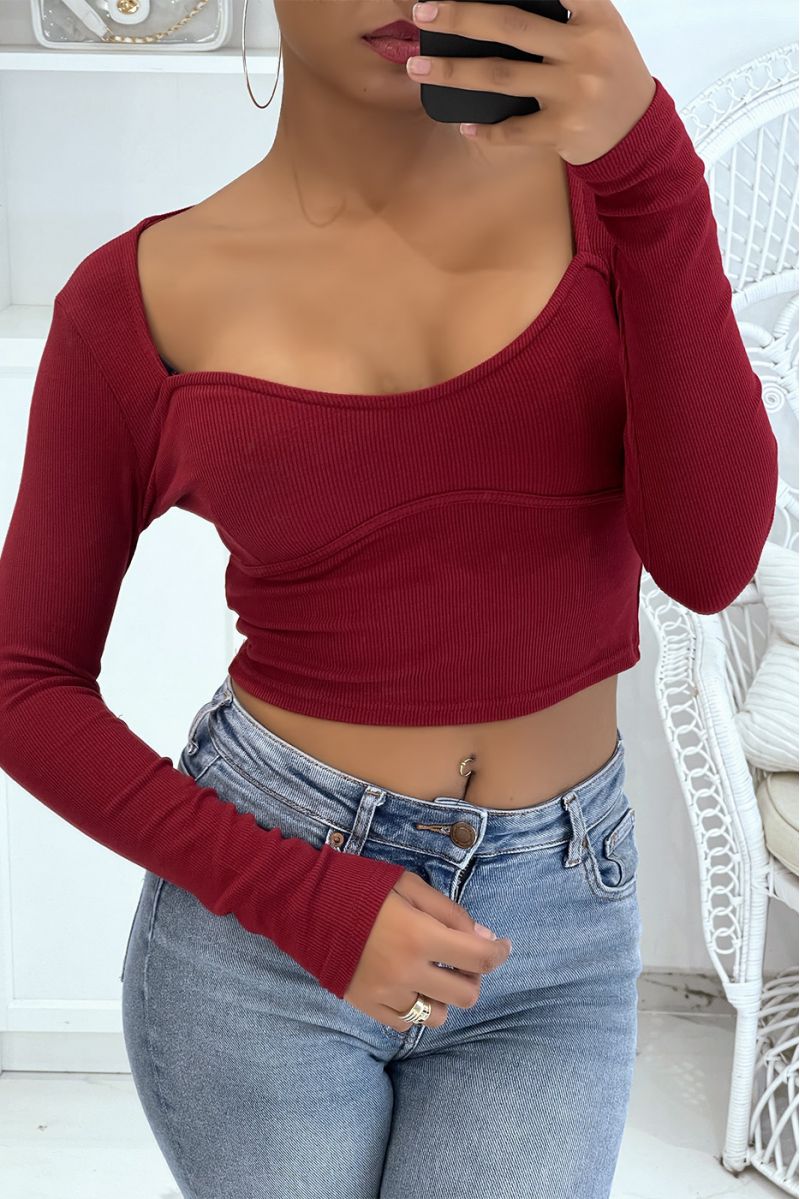Burgundy ribbed crop top with heart-shaped neckline - 1