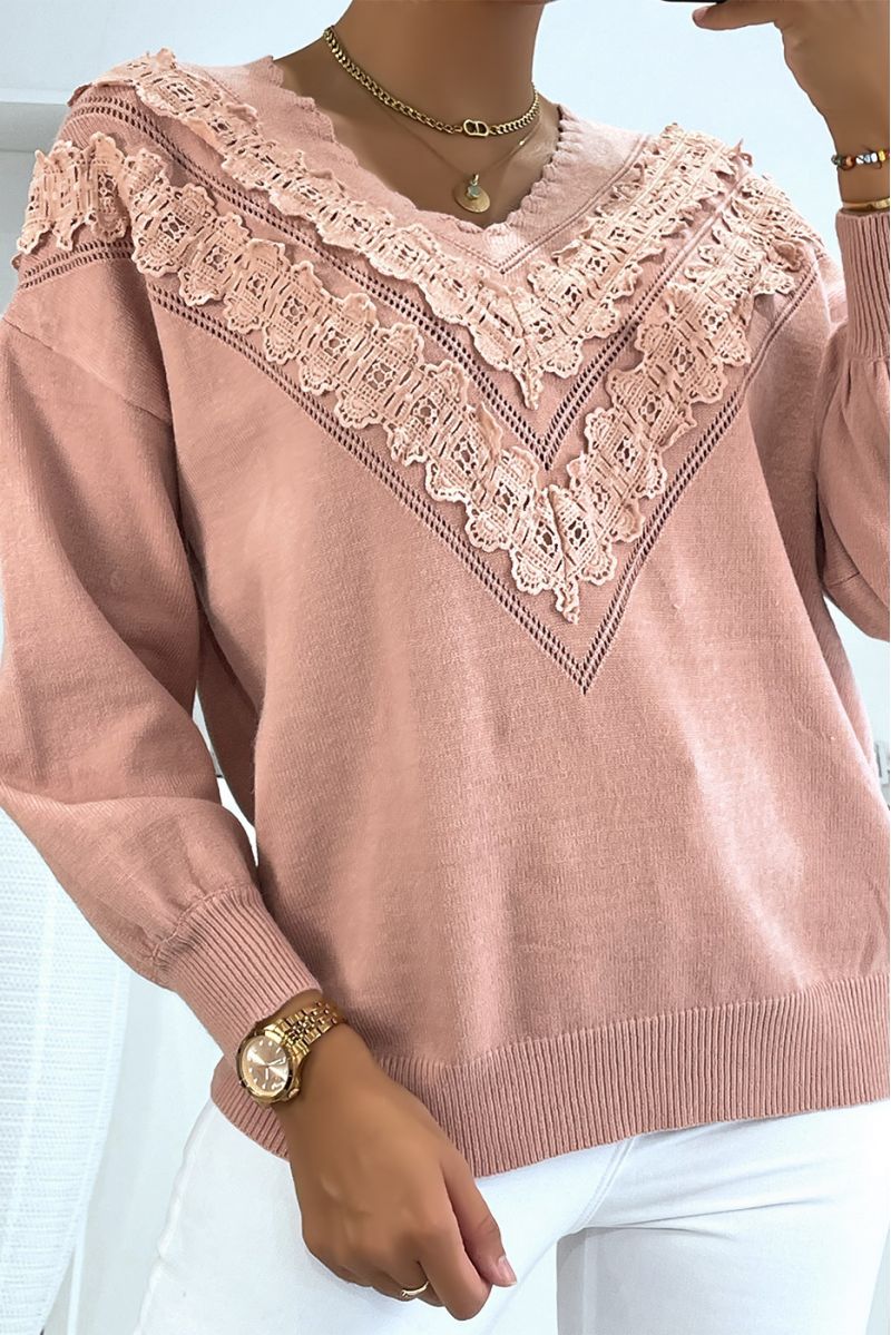 Women's pink V-neck sweater with lace pattern - 1