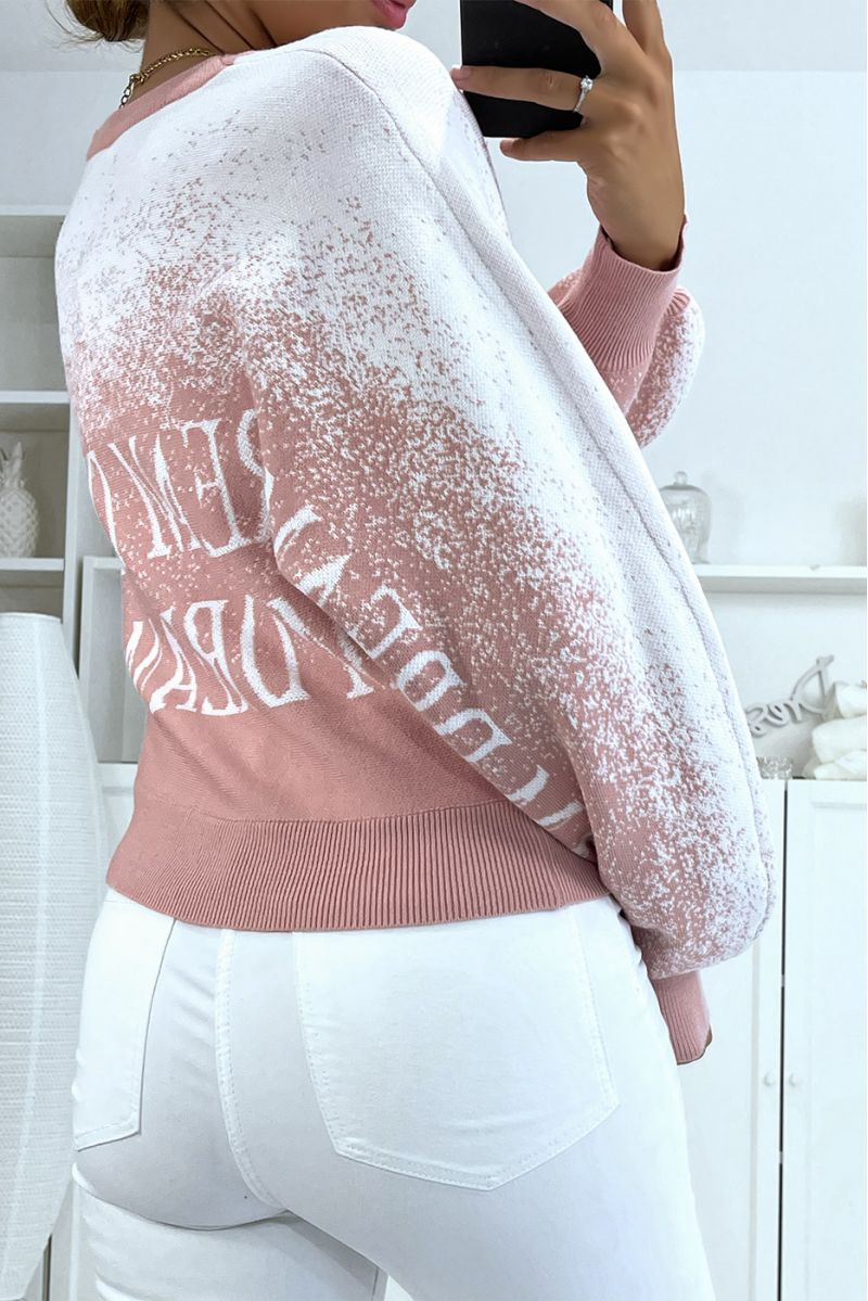 Roze kleurverloop trui van witte stretchstof met pofeffect met opschrift. - 1